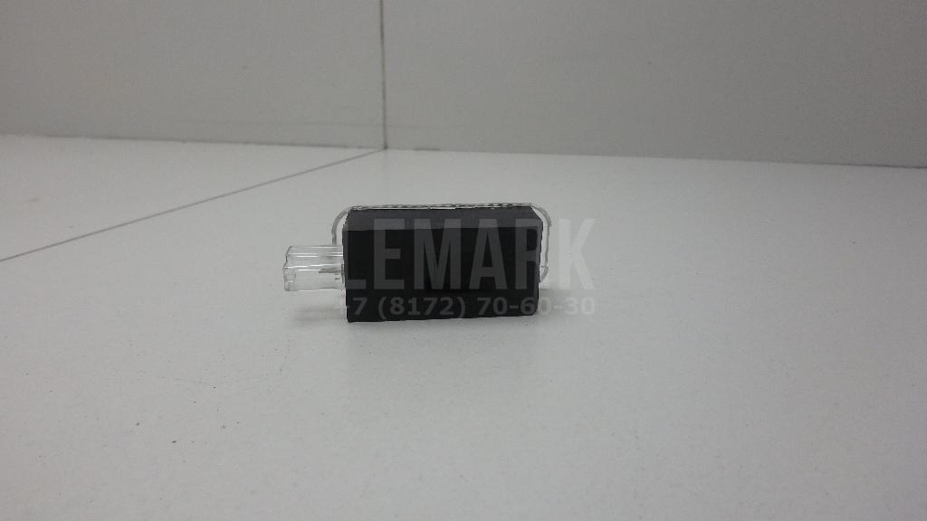Плафон салонный для  BMW 1-serie E82/E88 2007-2013