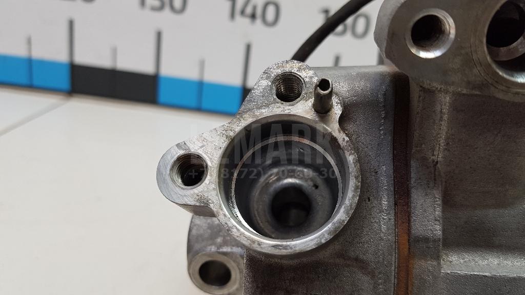 Компрессор кондиционера для  Audi V8 1988-1994