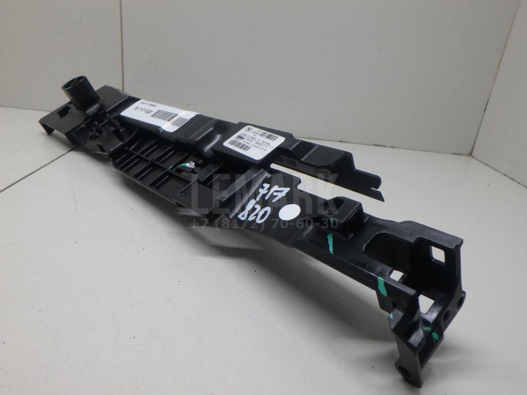 Кронштейн радиатора для  BMW X1 F48 2014-2022