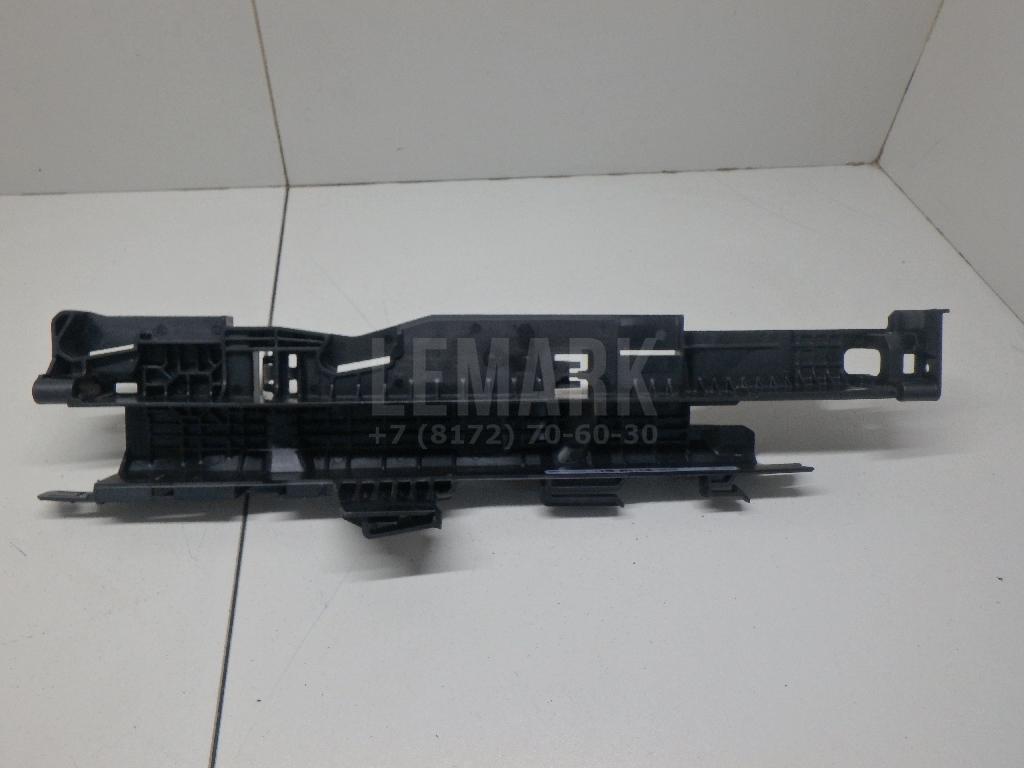 Кронштейн радиатора для  BMW X1 F48 2014-2022