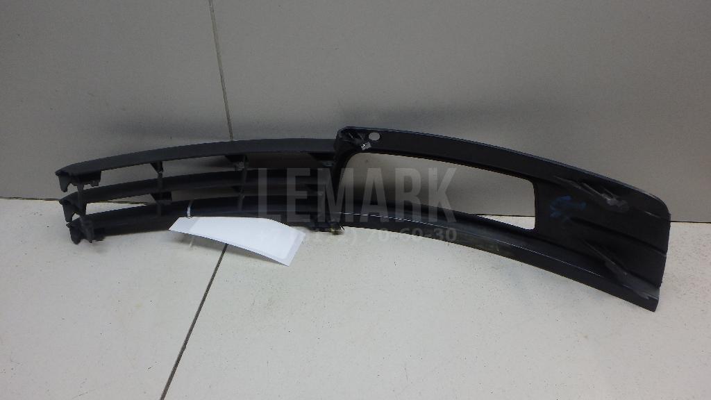 Решетка в бампер правая для  BMW 7-serie G11/G12 2015-2022