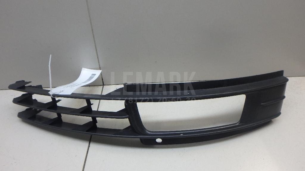 Решетка в бампер правая для  BMW 7-serie G11/G12 2015-2022
