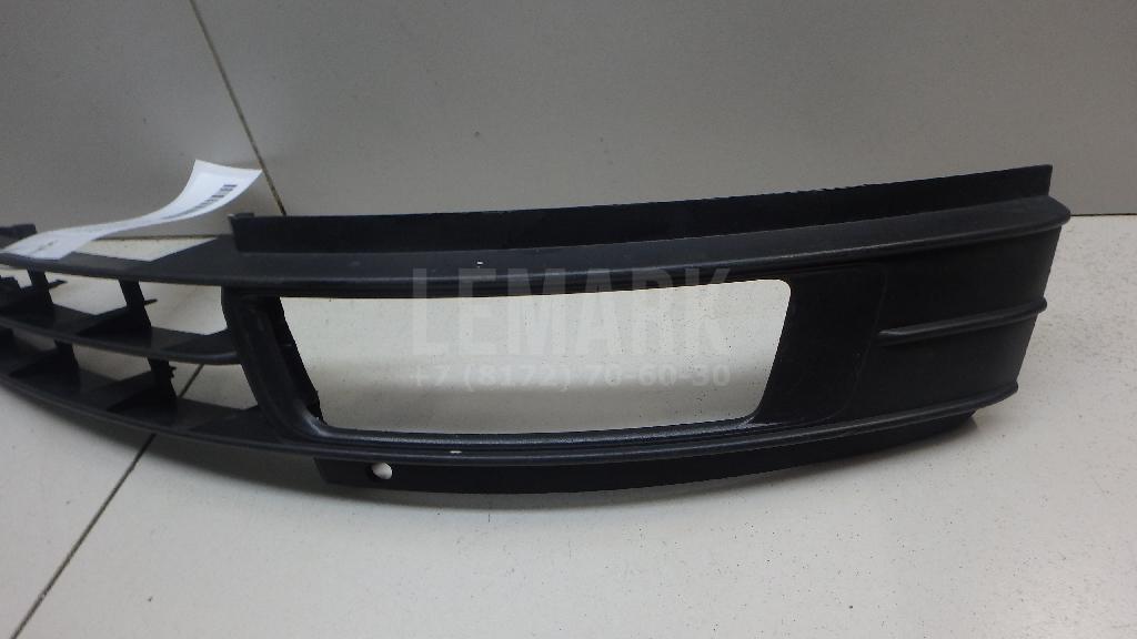 Решетка в бампер правая для  BMW 7-serie G11/G12 2015-2022