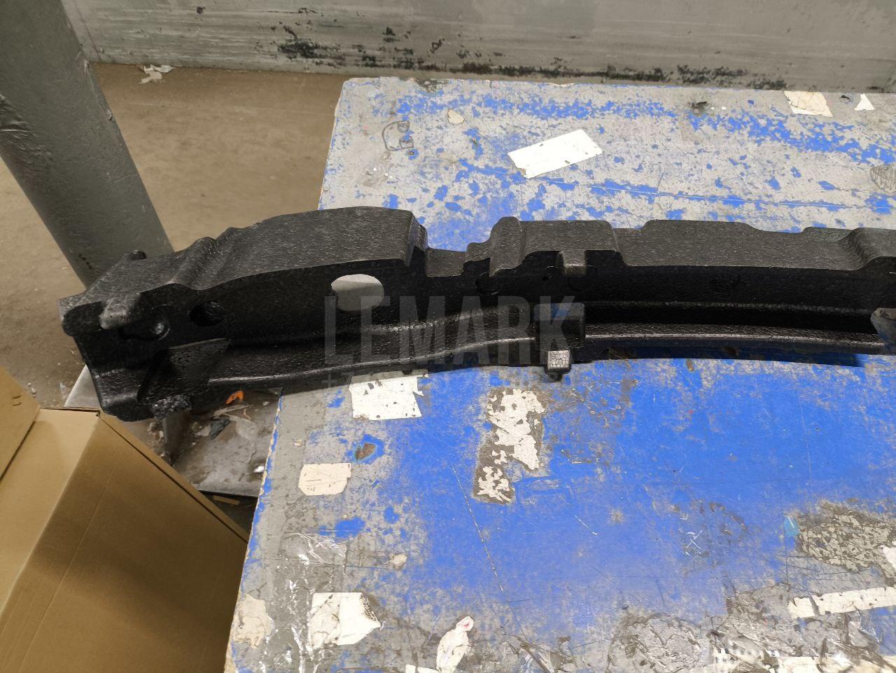 Наполнитель переднего бампера для  BMW i3 (I01) 2013-2022