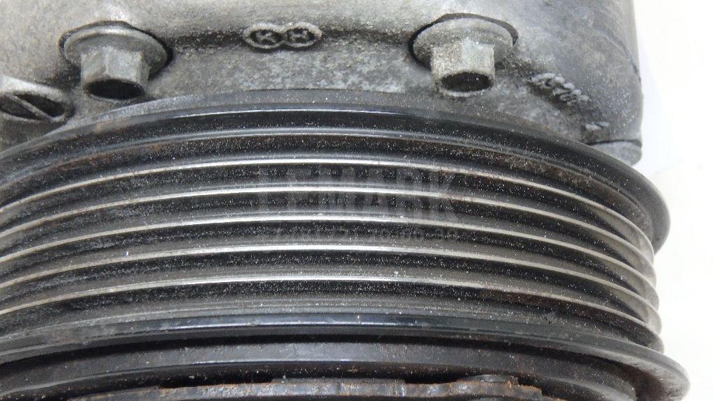 Компрессор кондиционера для  Cadillac De Ville 1999-2005