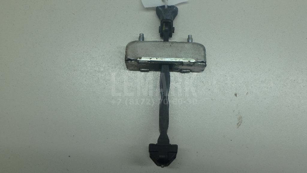 Ограничитель двери 6863060120 Toyota