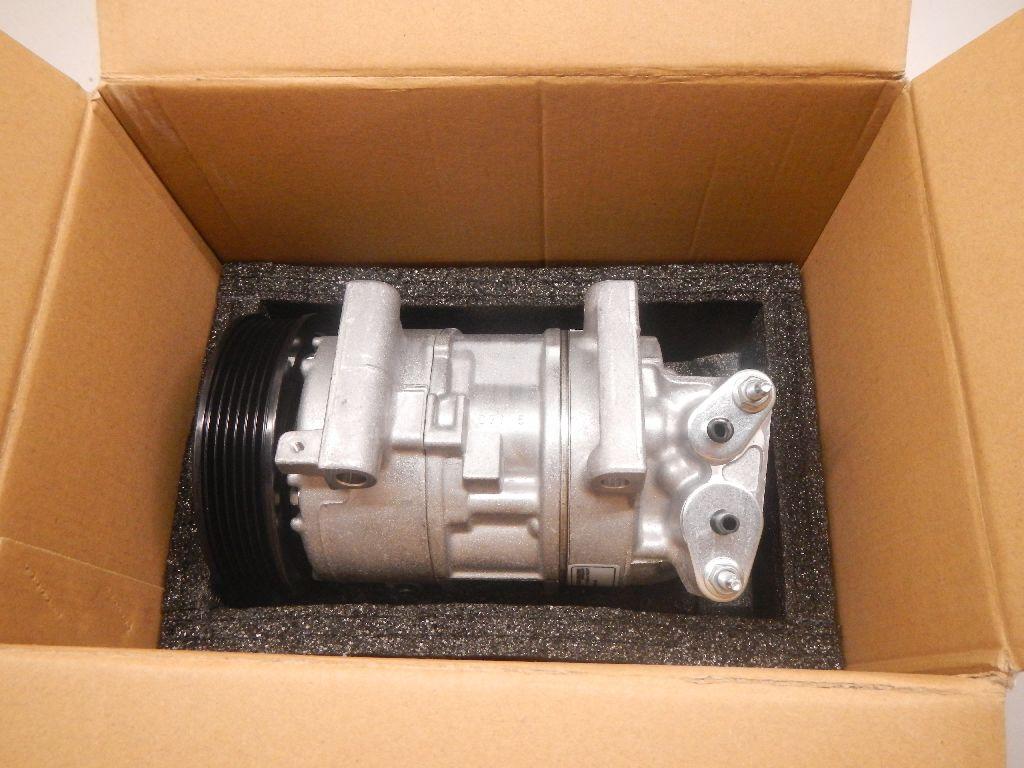 Компрессор кондиционера для  Ford Fiesta 2001-2008