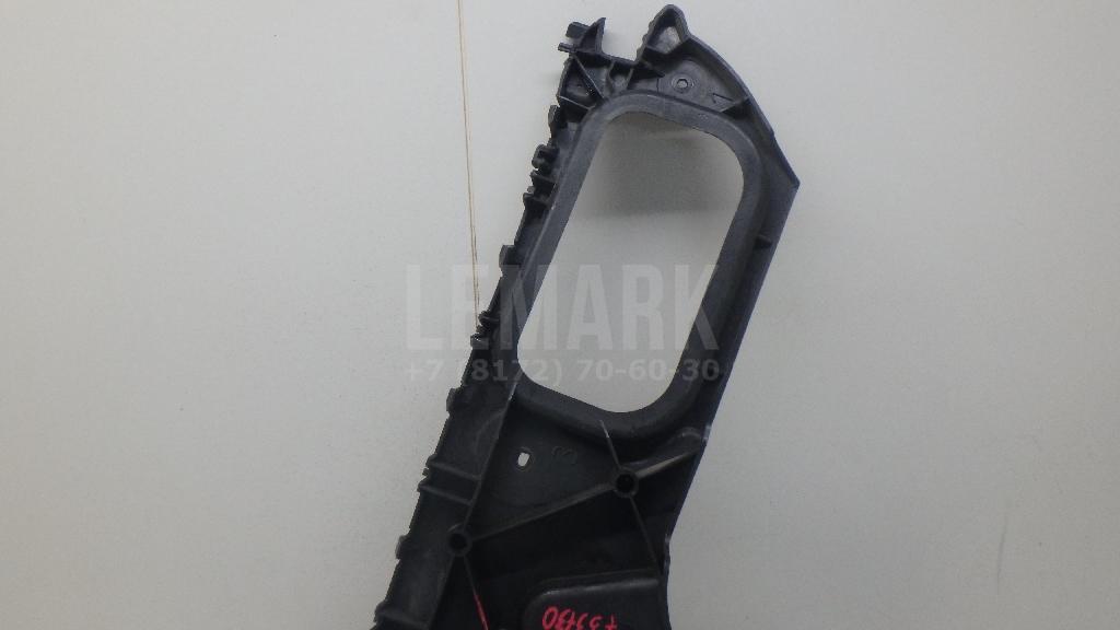 Направляющая заднего бампера левая для  BMW 2-serie F22/F23/F87 2013-2020