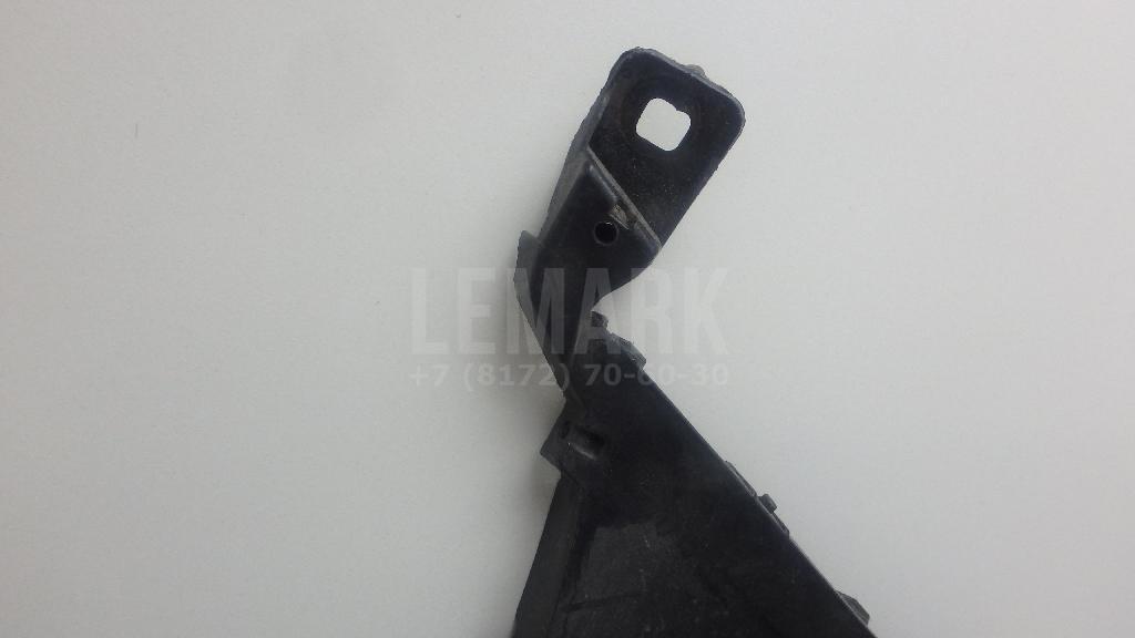 Направляющая заднего бампера правая для  BMW X5 E70 2007-2013