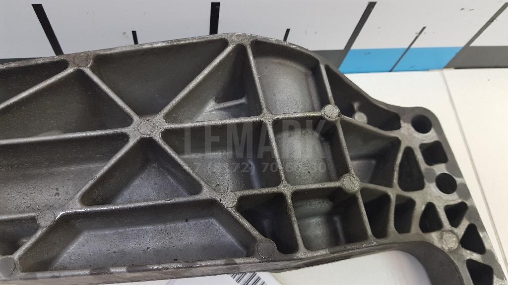 Кронштейн КПП для  BMW X1 E84 2009-2015