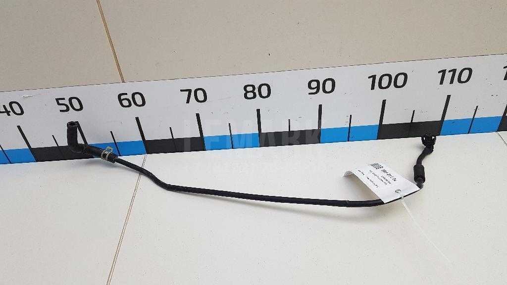 Трубка системы охлаждения 55559352 GM