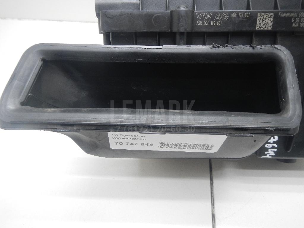 Корпус воздушного фильтра для  BMW 1-serie E82/E88 2007-2013