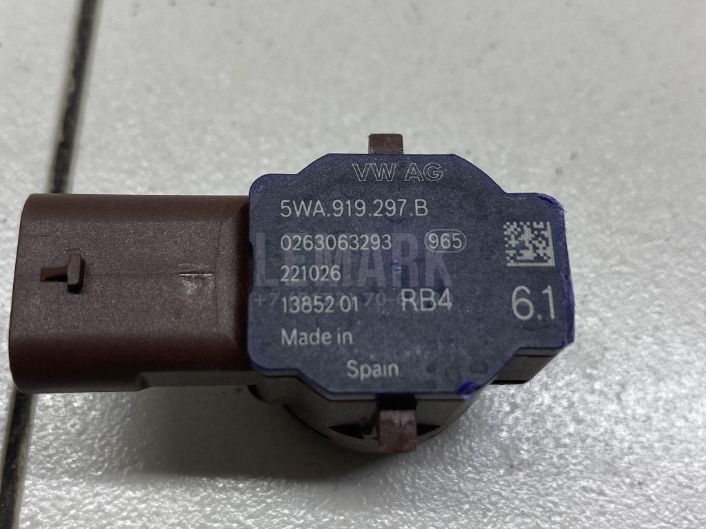 Датчик парковки для  BMW 5-serie E60/E61 2003-2009