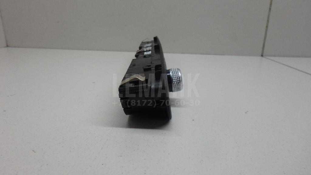 Блок кнопок для  BMW 1-serie E82/E88 2007-2013