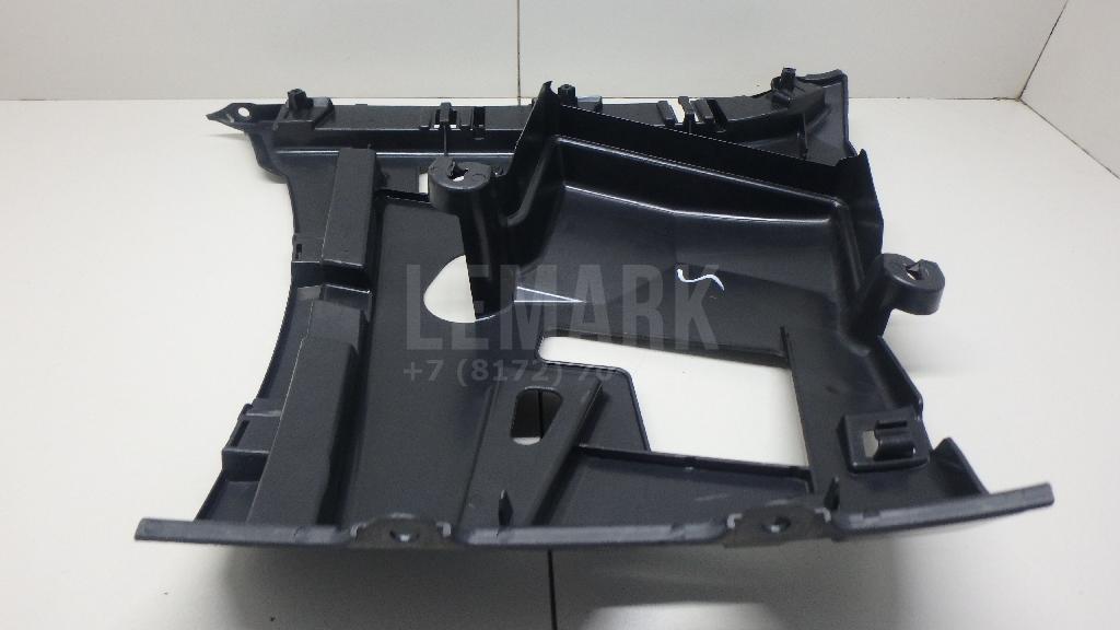 Направляющая заднего бампера правая для  BMW X1 F48 2014-2022