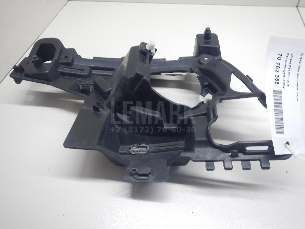 Кронштейн крепления фары для  Ford Focus I 1998-2005