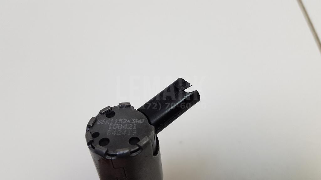 Клапан электромагн. изменения фаз ГРМ для  BMW 3-serie E92/E93 2006-2012