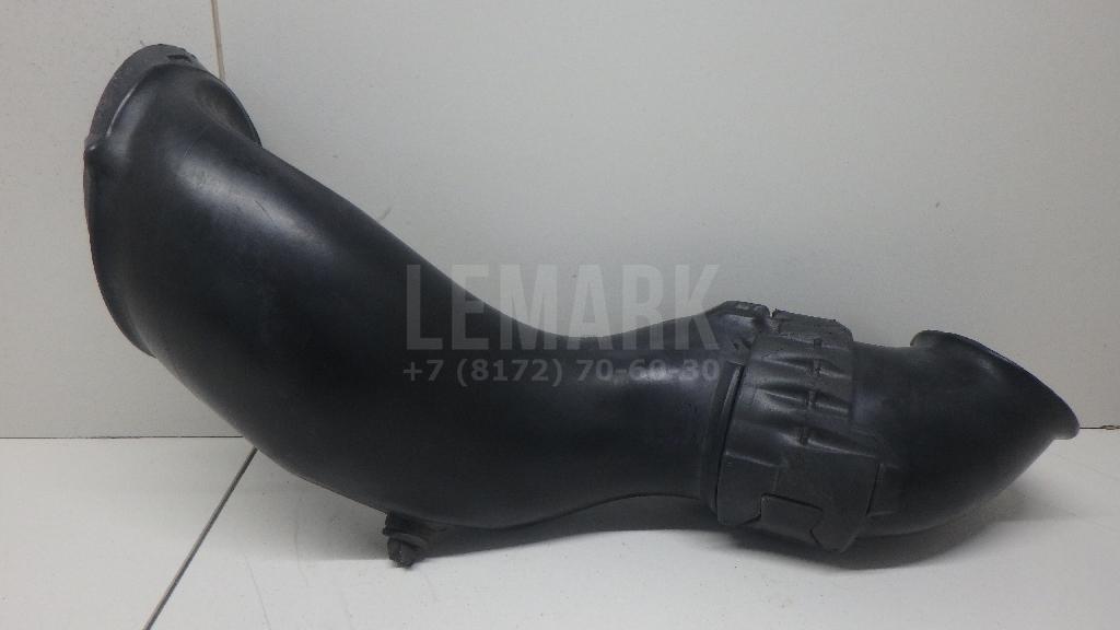 Воздуховод 7P6129609B VAG
