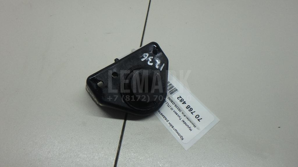 Кронштейн радиатора 25333D3000 Hyundai-Kia