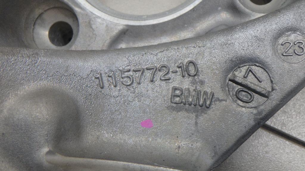 Кулак поворотный задний правый для  Acura RDX 2006-2012