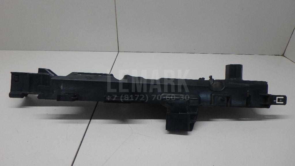 Кронштейн радиатора для  Ford Focus I 1998-2005