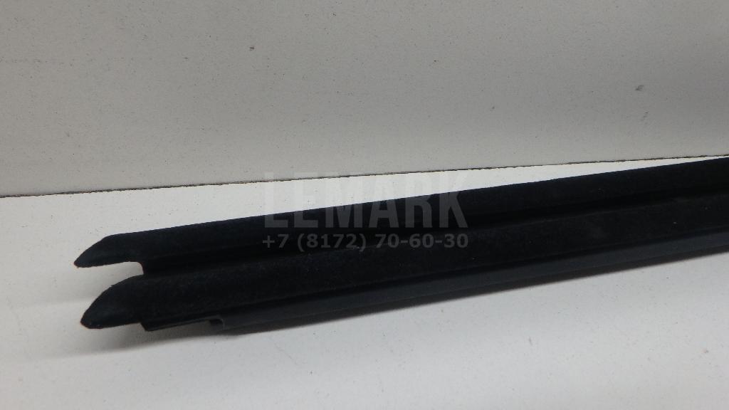 Накладка стекла заднего правого для  BMW 5-serie F10/F11 2009-2016