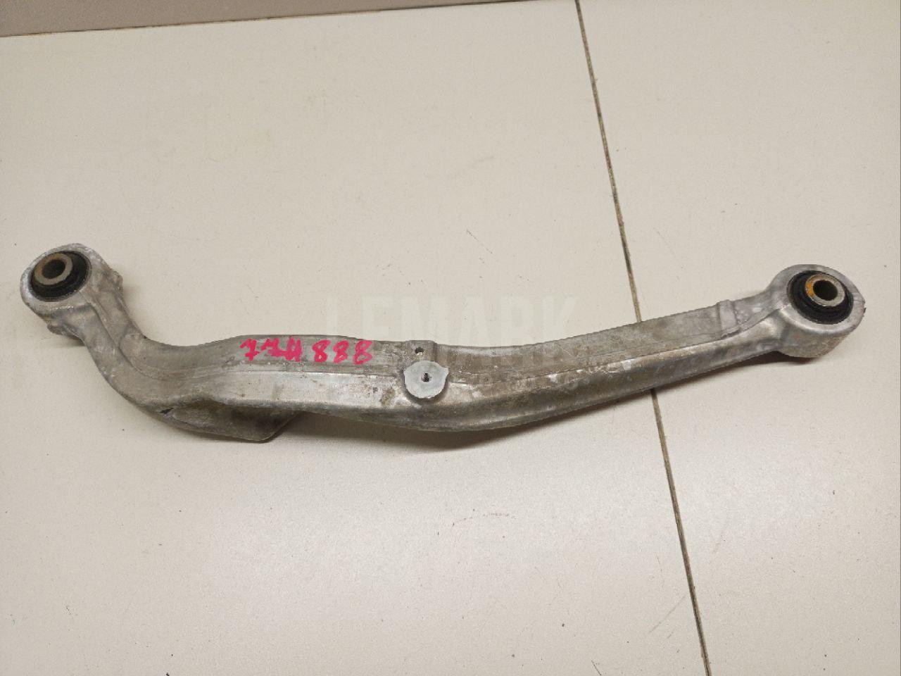 Рычаг задний поперечный правый 55120JD04A Nissan