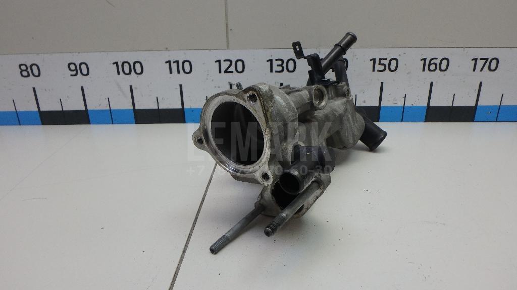Корпус термостата 256102F910 Hyundai-Kia