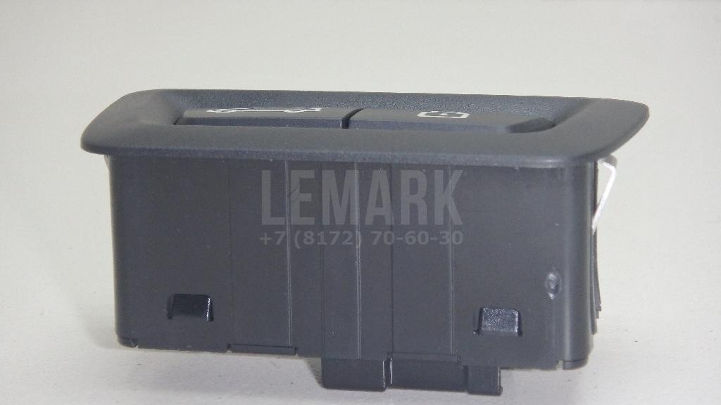Кнопка открывания багажника для  BMW 1-serie E82/E88 2007-2013