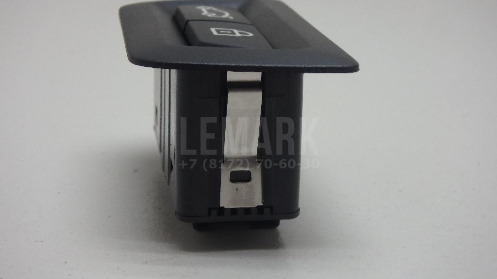 Кнопка открывания багажника для  BMW 1-serie E82/E88 2007-2013