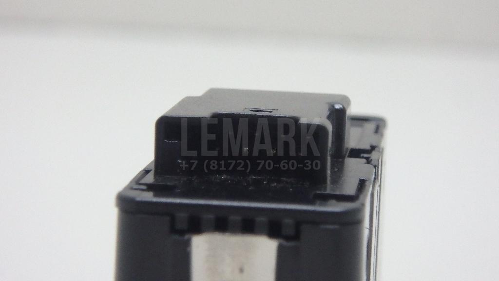 Кнопка открывания багажника для  BMW 1-serie E82/E88 2007-2013