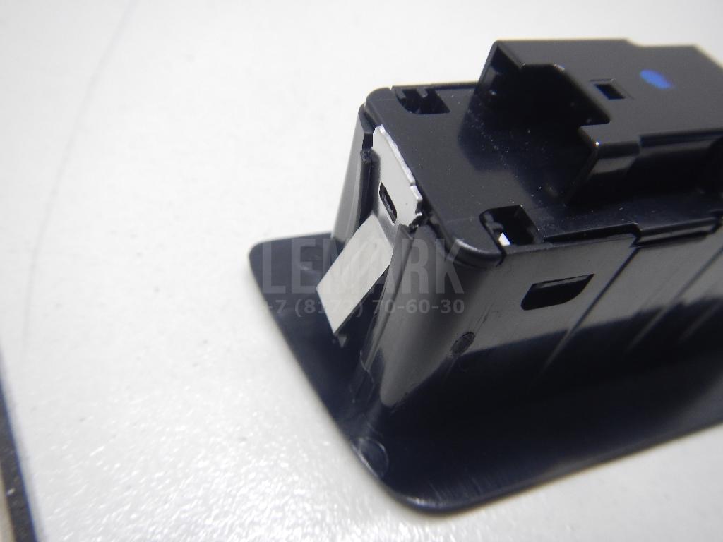 Кнопка открывания багажника для  BMW X1 F48 2014-2022