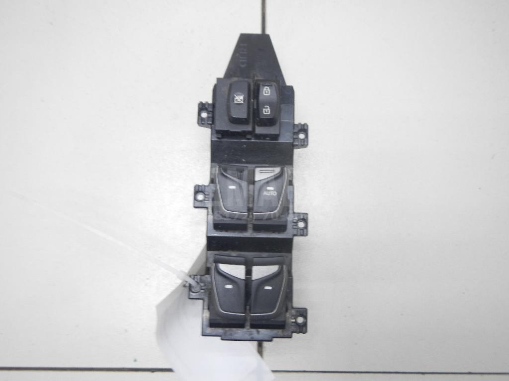 Блок управления стеклоподъемниками 935702W150 Hyundai-Kia