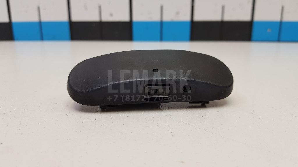 Форсунка омывателя лобового стекла для  BMW 1-serie E82/E88 2007-2013