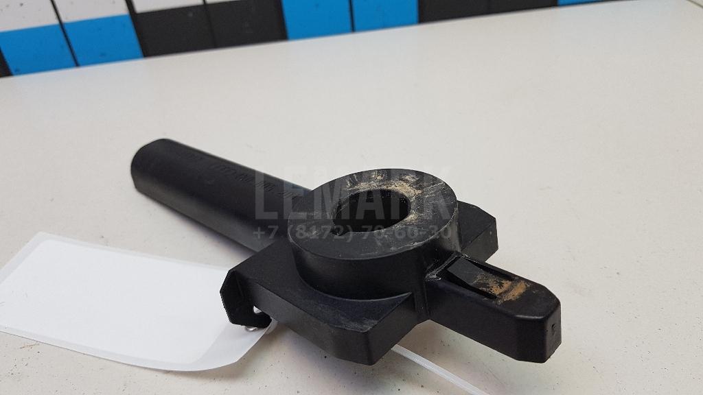 Кронштейн радиатора для  BMW X3 E83 2004-2010