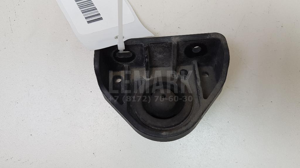 Кронштейн радиатора 25333D3000 Hyundai-Kia