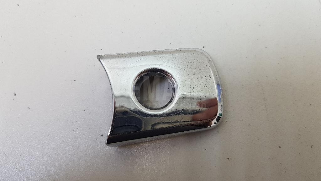 Накладка вставки замка двери 80645CA000 Nissan