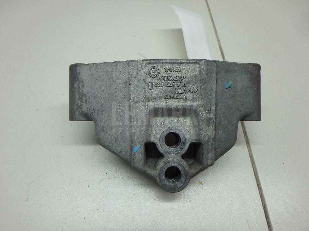 Кронштейн КПП 7L6399649D VAG