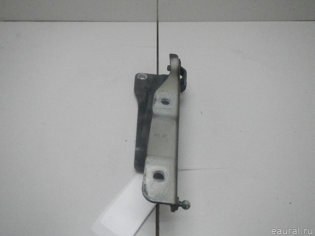 Петля капота левая