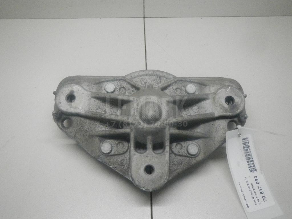 Кронштейн (п.п.к.) 7L0412391D VAG