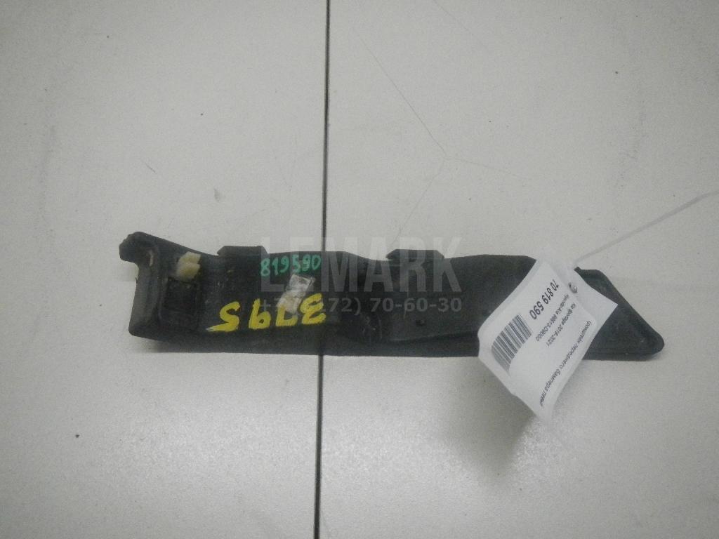 Кронштейн переднего бампера левый 86513D9000 Hyundai-Kia