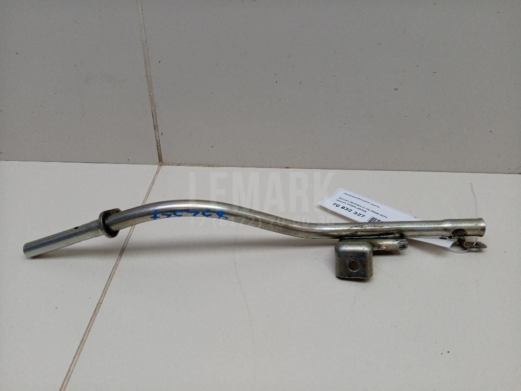 Направляющая щупа 31080JD300 Nissan