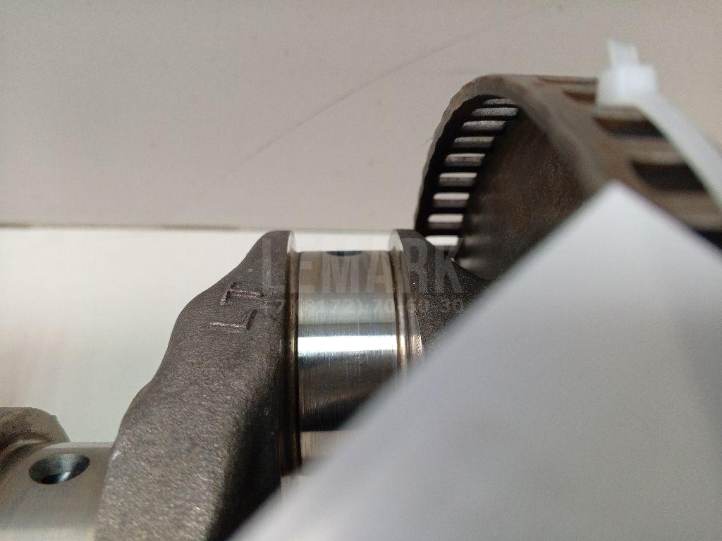 Коленвал 06L105101F VAG