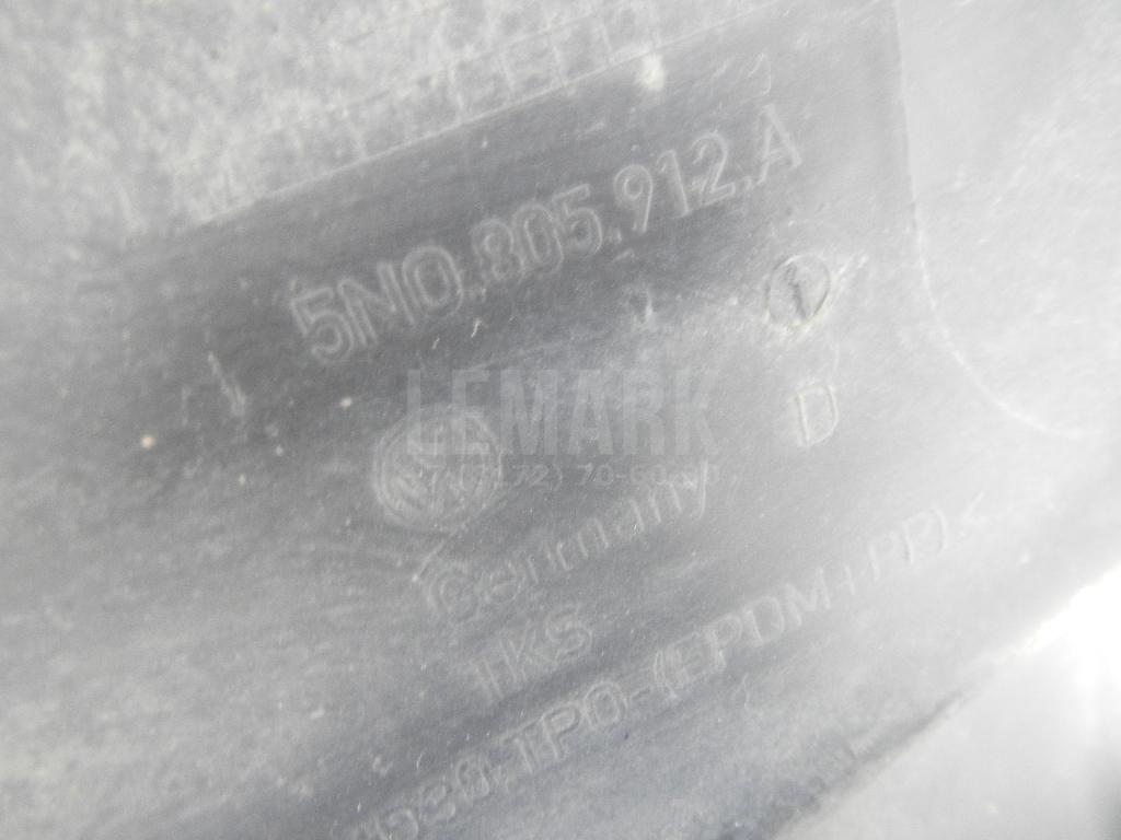 Локер передний правый 5N0805912A VAG