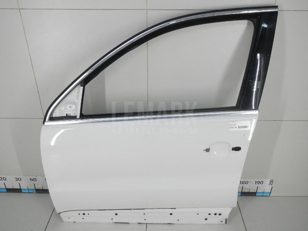 Дверь передняя левая 5N0831055B VAG