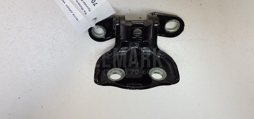 Петля двери задней левой верхняя 793302B020 Hyundai-Kia