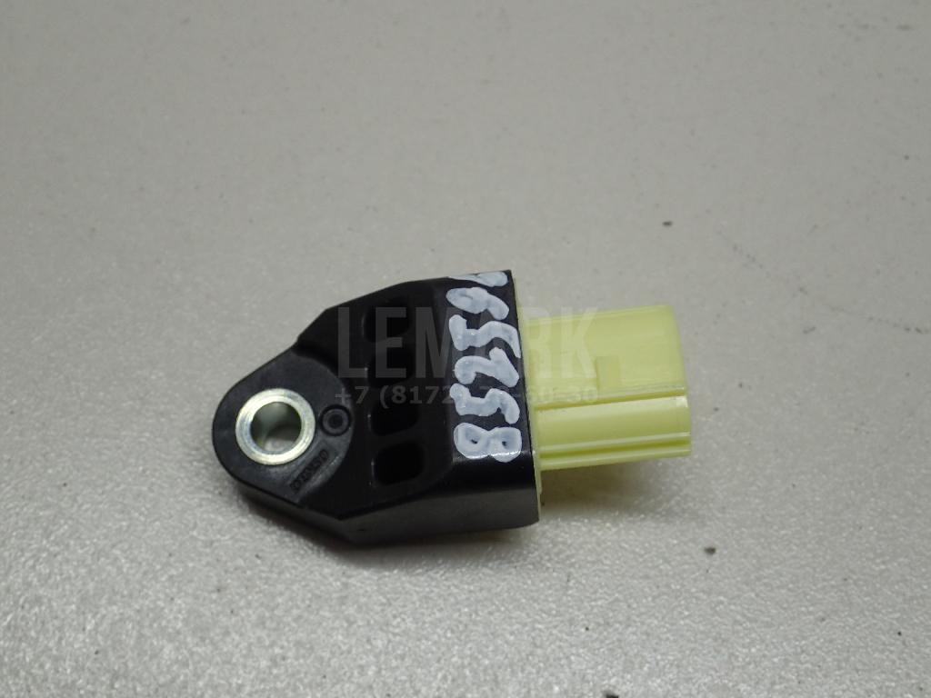 Датчик AIR BAG 898310R100 Toyota