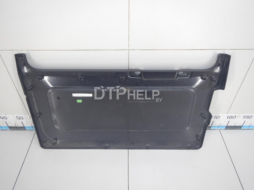 Фото Обшивка двери багажника для Mercedes G-Class W463  1990