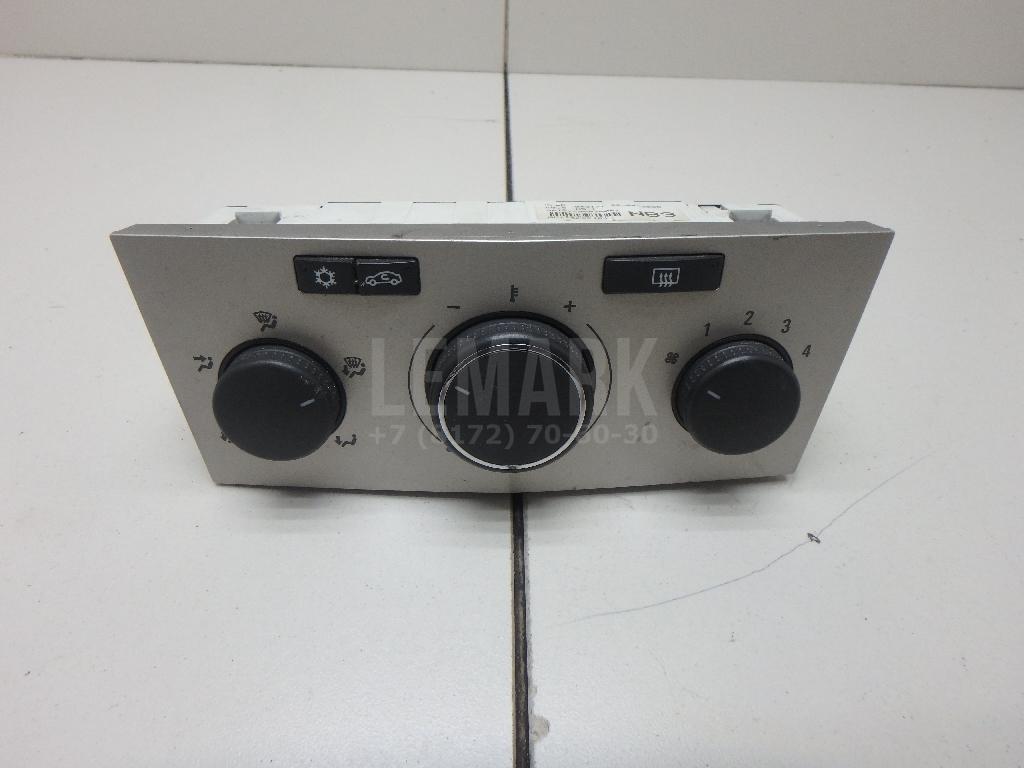 Блок управления отопителем 13269404 GM