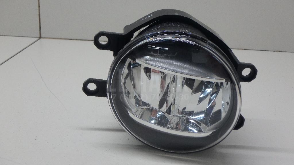 Фара противотуманная правая 8121048051 Toyota